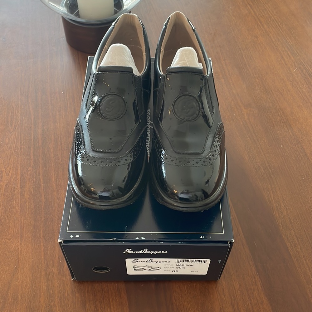 Sandbaggers all black size 9 women’s currently sold out in stores!